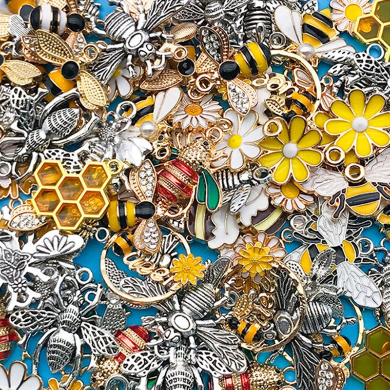 Wholesale Bee Chrysanthemum Honey Alloy DIY Necklace Bracelet Pendant